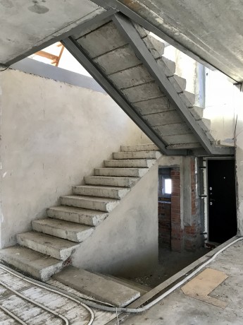 Дом, 334&nbsp;м², 14.1&nbsp;сот., 3&nbsp;эт.
