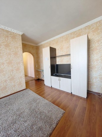 2к - квартира, 41.8 м², 9/9 эт.