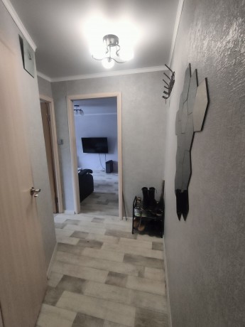 1к - квартира, 30 м², 3/5 эт.