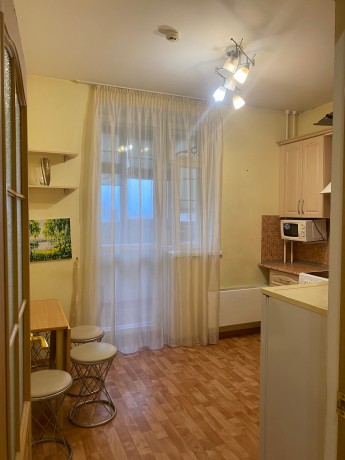 1к - квартира, 132 м², 15/16 эт.