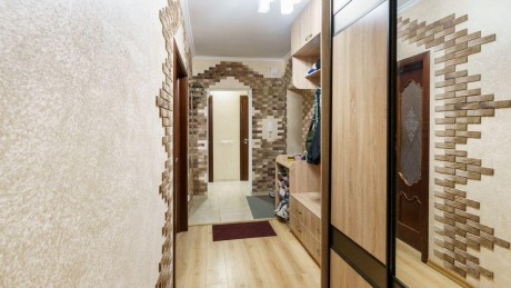 2к - квартира, 61.7&nbsp;м², 1/10&nbsp;эт.