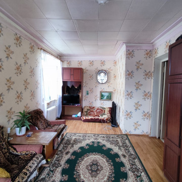 3к - квартира, 80 м², 2/2 эт.
