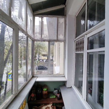 3к - квартира, 80 м², 2/2 эт.