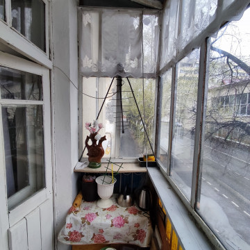 3к - квартира, 80 м², 2/2 эт.