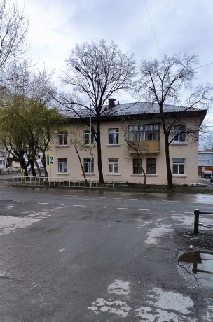 3к - квартира, 80 м², 2/2 эт.