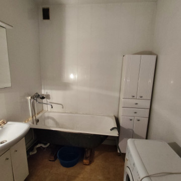 2к - квартира, 70 м², 11/14 эт.