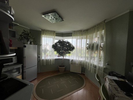 3к - квартира, 74.4 м², 8/8 эт.