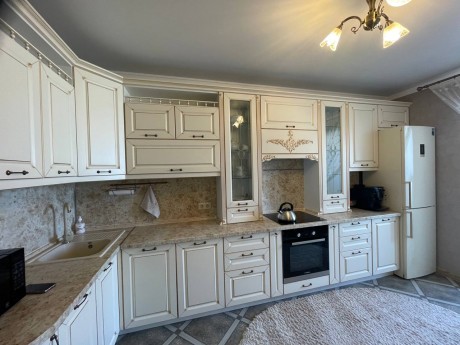 2к - квартира, 67 м², 13/14 эт.
