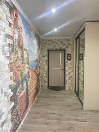 2к - квартира, 67 м², 13/14 эт.