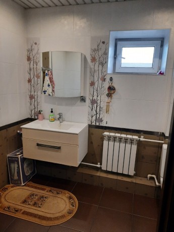 Дом, 163 м², 15.5 сот., 2 эт.