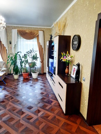 Дом, 163 м², 15.5 сот., 2 эт.