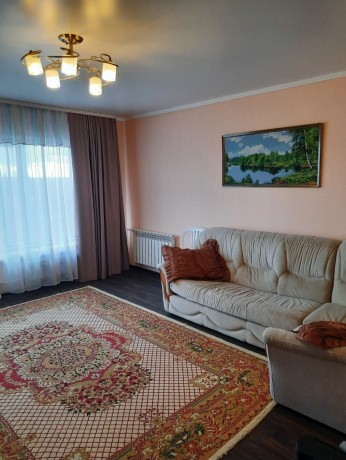 Дом, 163 м², 15.5 сот., 2 эт.