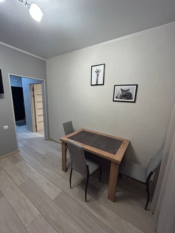 1к - квартира, 42.8 м², 9/17 эт.