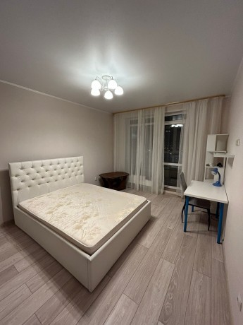 1к - квартира, 42.8 м², 9/17 эт.
