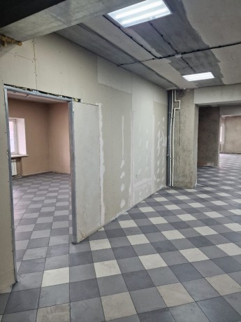 Свободное назначение - Коммерческая, 320 м²