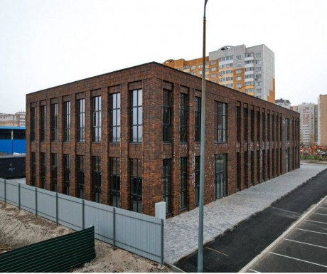 Свободное назначение - Коммерческая, 710 м²