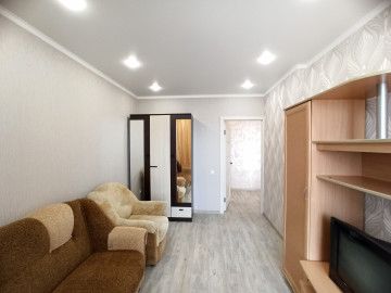 1к - квартира, 43.8 м², 5/17 эт.