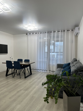 2к - квартира, 68.8 м², 2/4 эт.