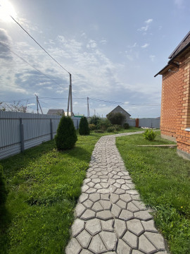 Дом, 176 м², 20 сот.,  эт.